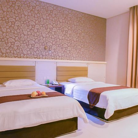 Sahid T-More Hotel Kupang  Exterior photo