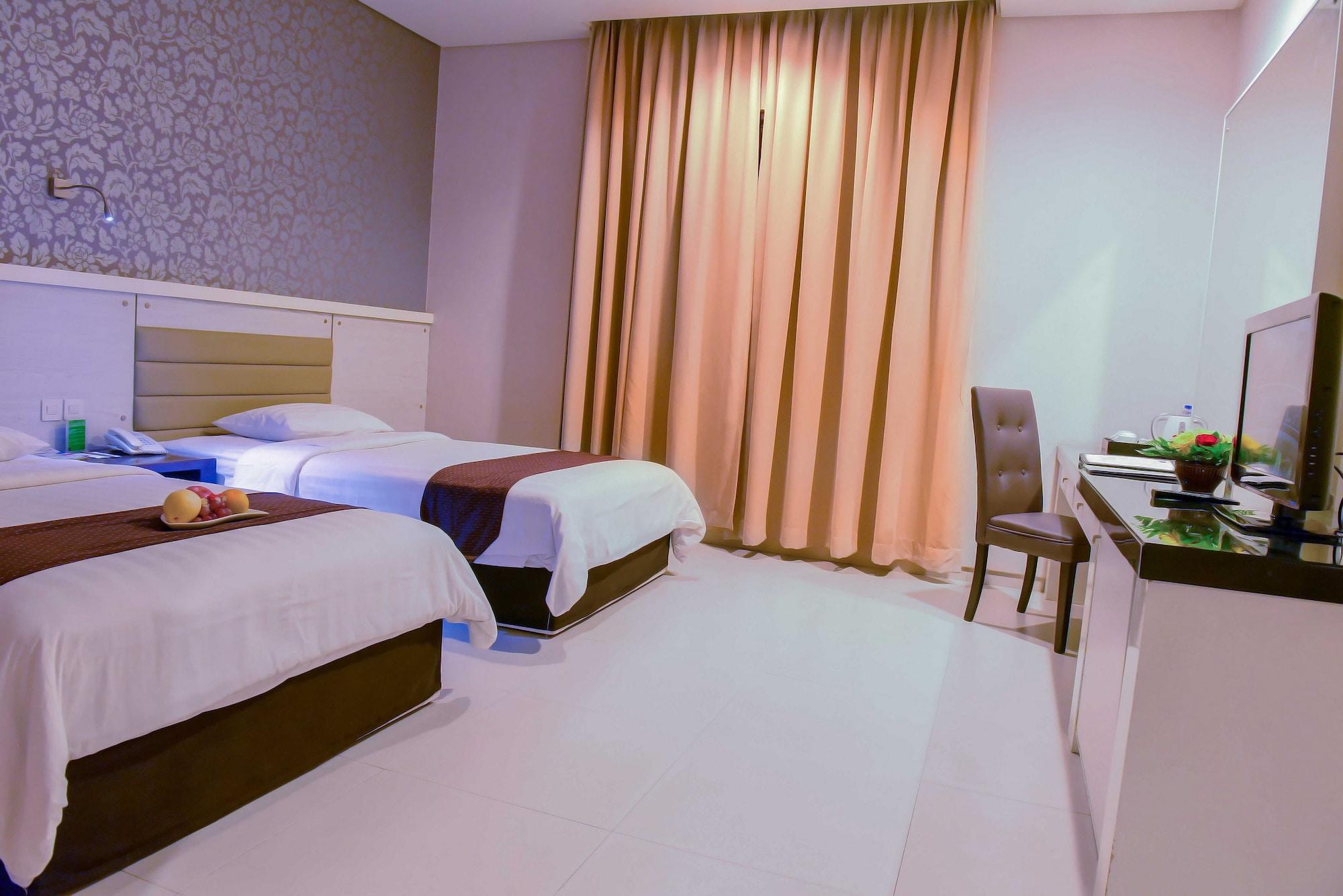 Sahid T-More Hotel Kupang  Exterior photo