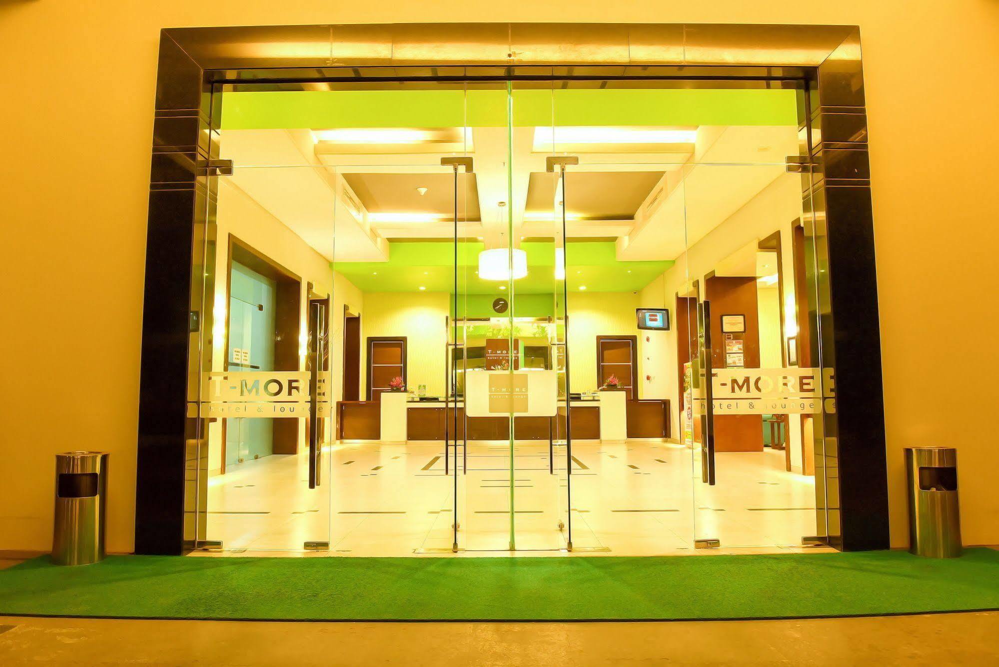 Sahid T-More Hotel Kupang  Exterior photo
